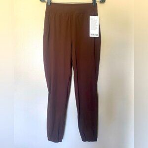 NWT Lululemon Athletica Adapted State HR Jogger Brown Pants Size 4